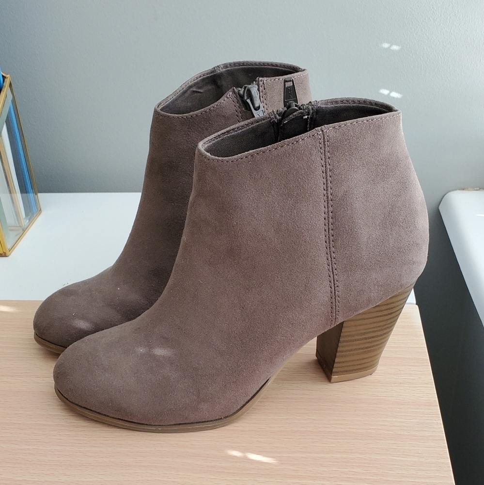 Old Navy Booties Ankle Boots